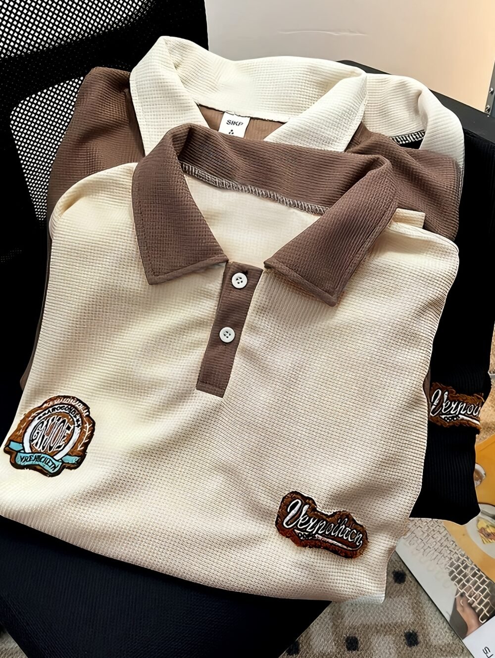 Men's Vintage Waffle Long Sleeve Polo Shirt with Contrast Collar